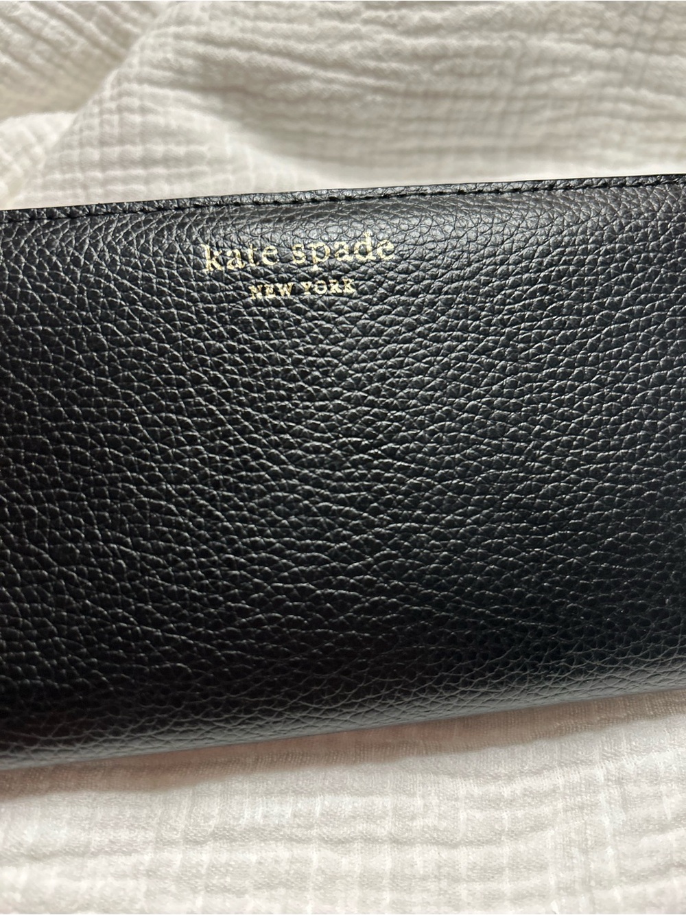 Kate Spade wallet - Picture 2 of 11
